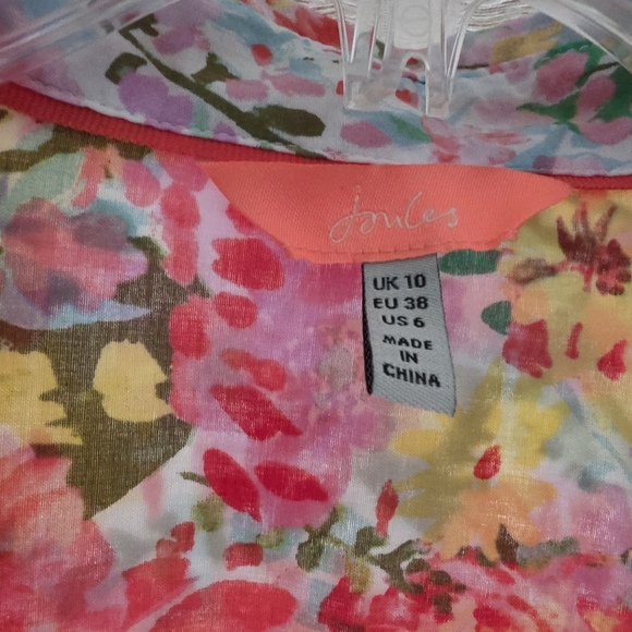 Joules Vibrant Floral Button Down Shirt - Picture 4 of 5